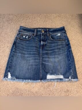 American Eagle Outfitters Distressed Denim Mini Skirt in Dark Blue